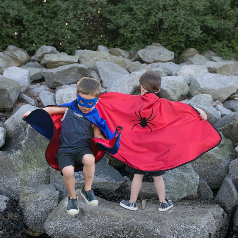 Great Pretenders Rev. Adventure Cape & Mask, SIZE US 5-6